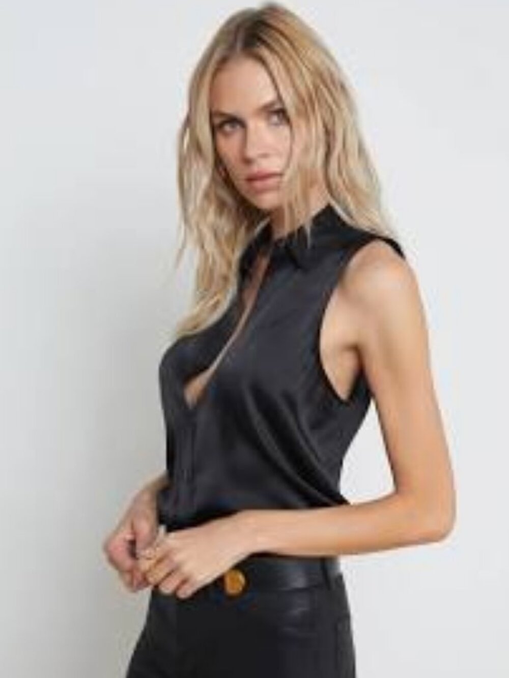 L'Agence Emmy Sleeveless Silk blouse